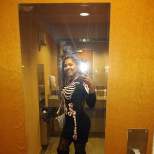 Meet your Posher, Ciera